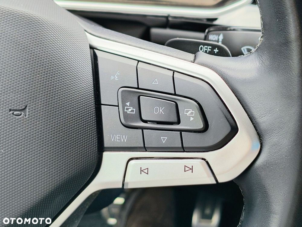 Volkswagen T-Roc 1.5 TSI R-Line DSG - 15
