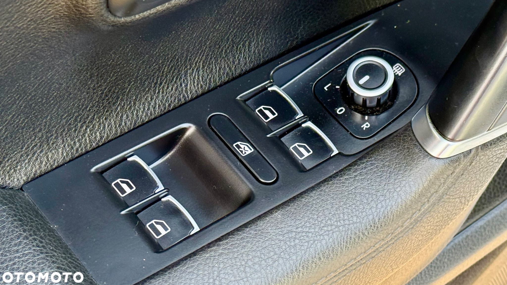 Volkswagen Passat CC 1.8 TSI - 36