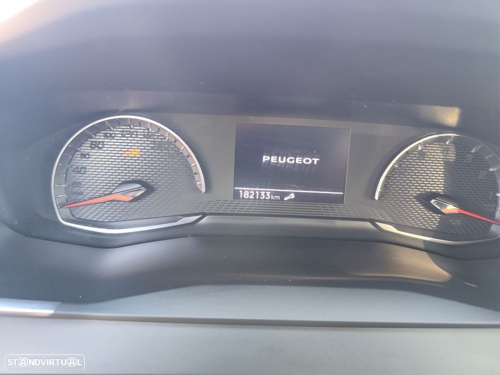 Peugeot 208 1.5 BlueHDi Allure Pack - 13