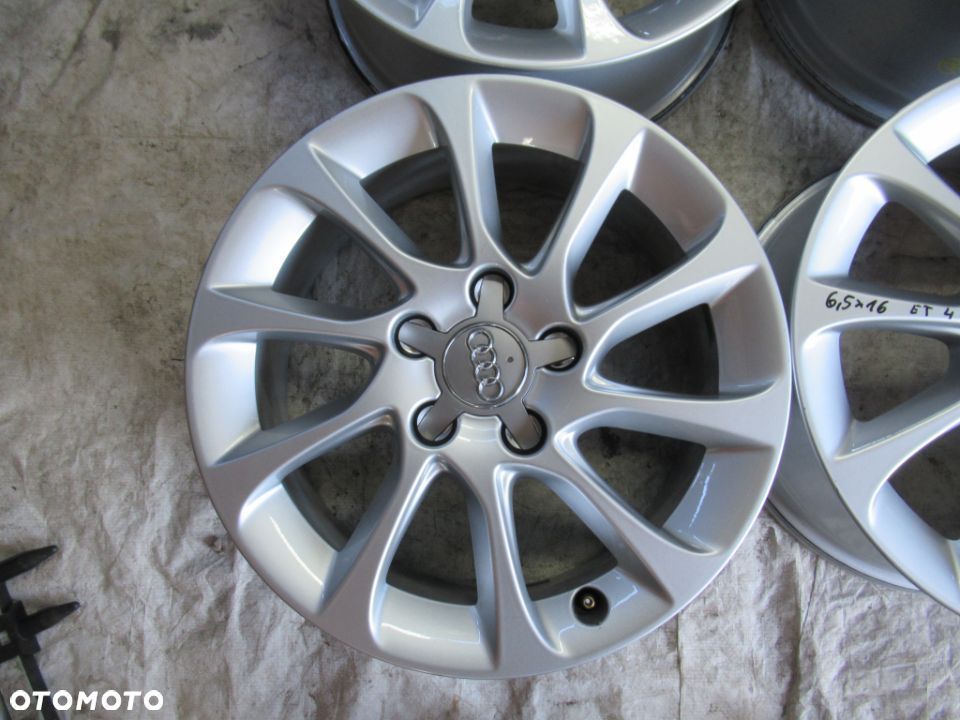 Felgi Audi A3 S3 A4 Q2 Q3 6,5Jx16 et46 5x112 8V0601025BM - 3