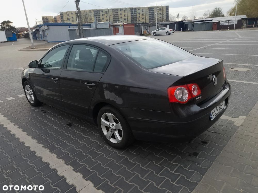 Volkswagen Passat 1.4 TSI Comfortline - 10