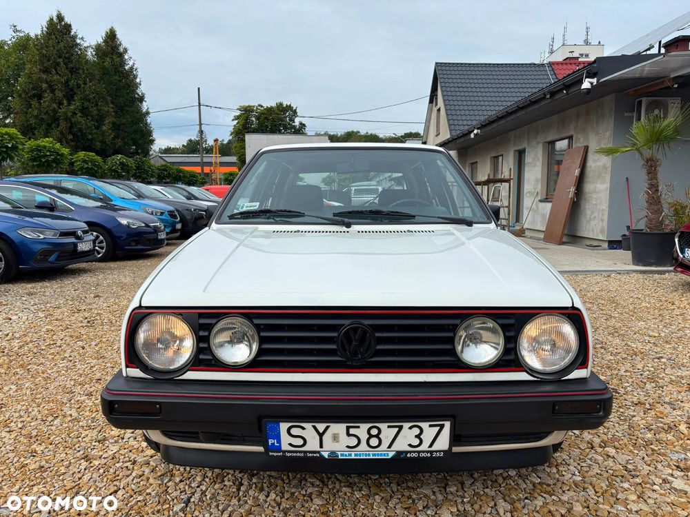 Volkswagen Golf 1.3 - 25