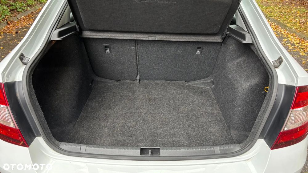 Skoda RAPID 1.0 TSI Active - 4