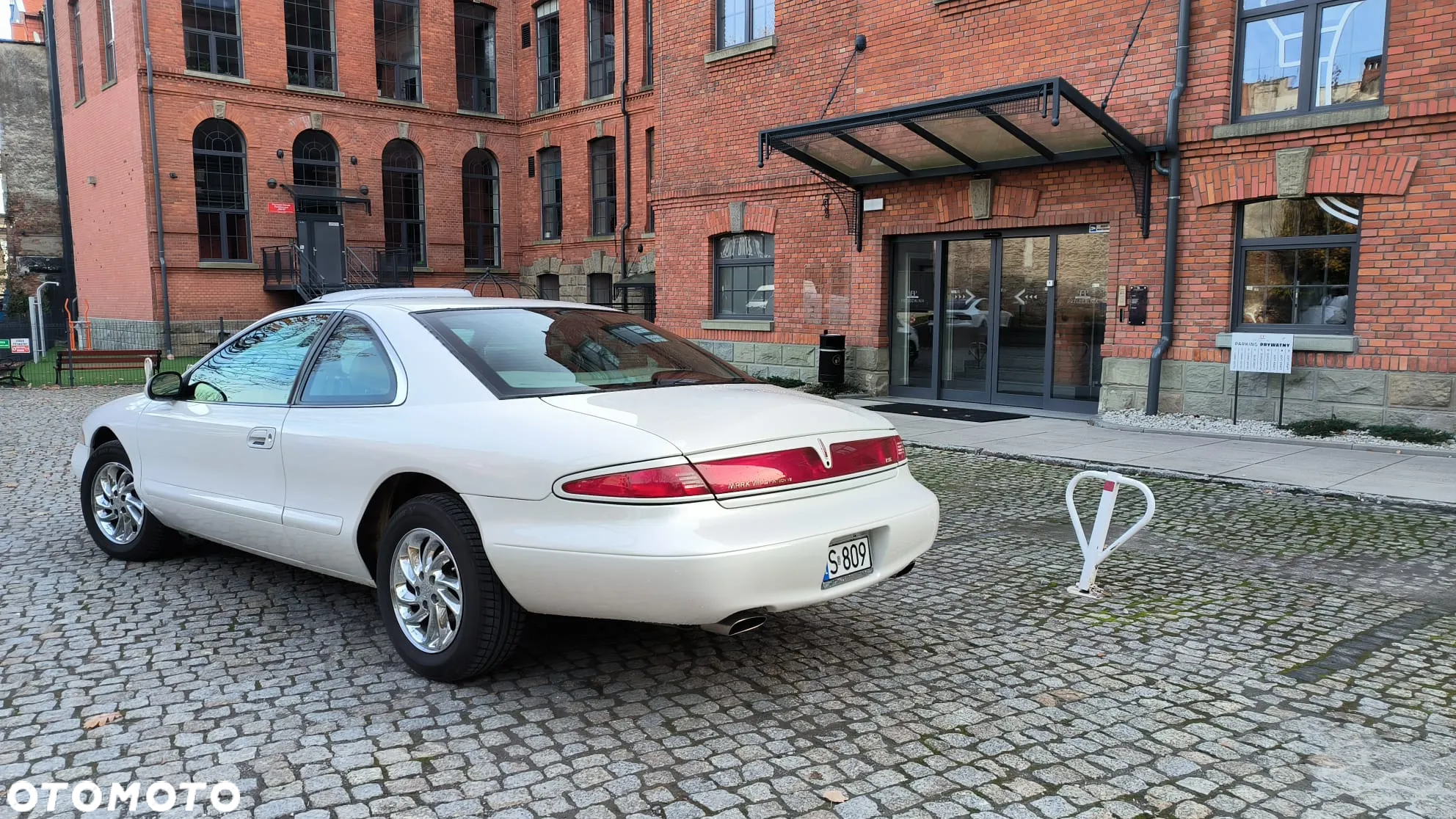 Lincoln Mark VIII 4.6 LSC - 10