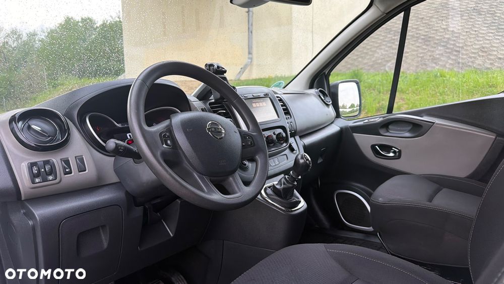 Nissan NV300 - 8