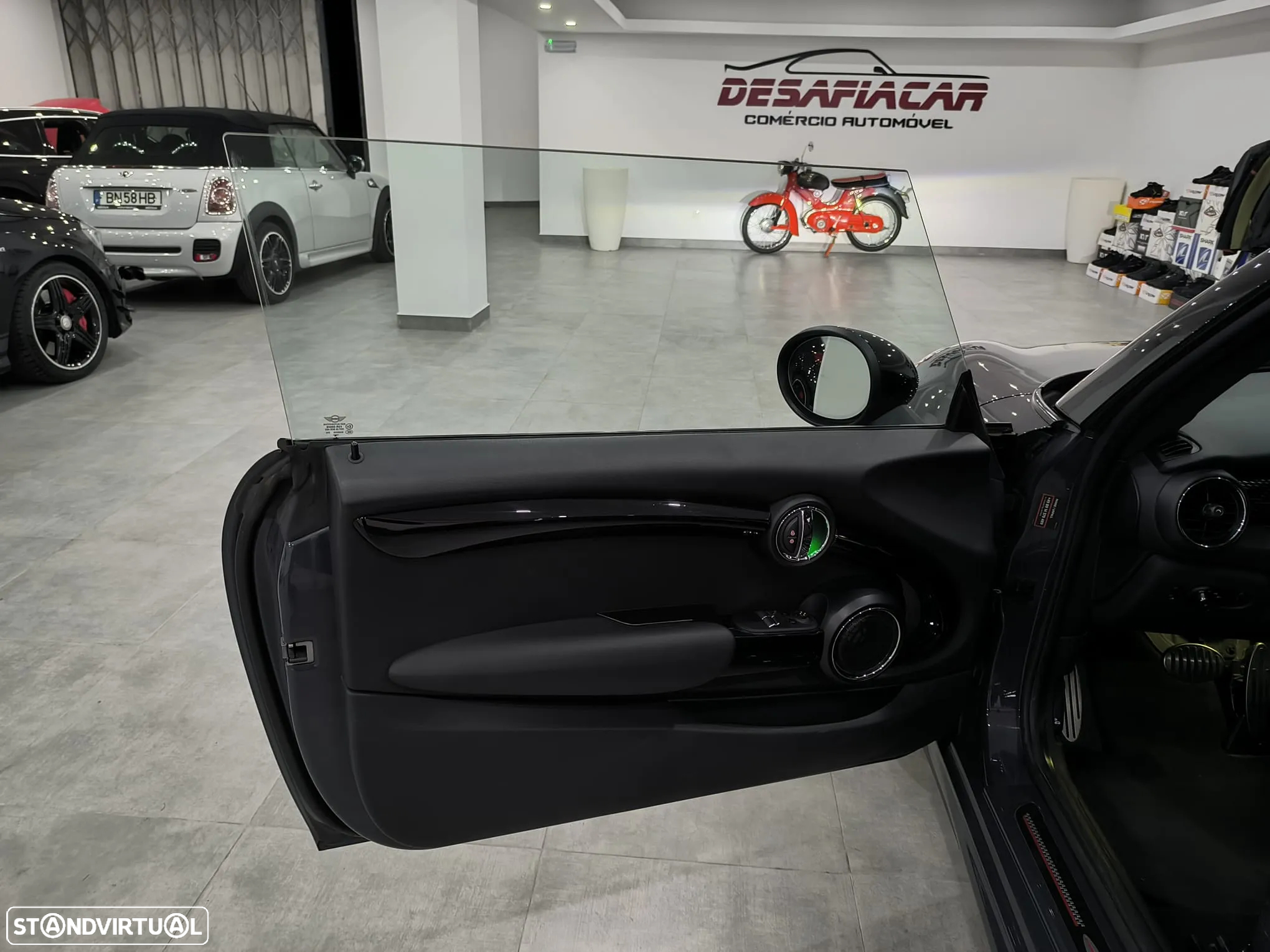 MINI 3 Portas John Cooper Works Sport Aut. - 22