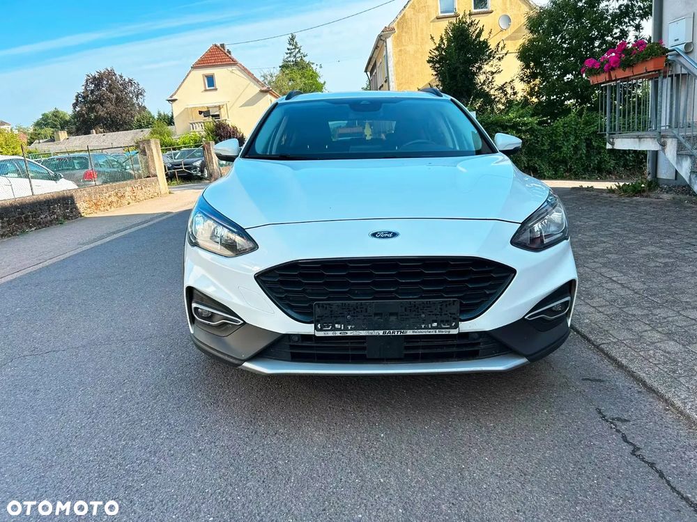 Ford Focus 1.0 EcoBoost Start-Stopp-System ACTIVE X - 2