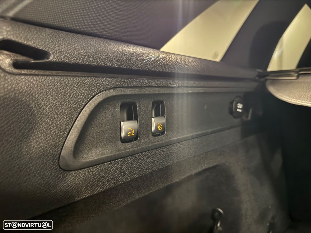 Mercedes-Benz GLC 250 - 38