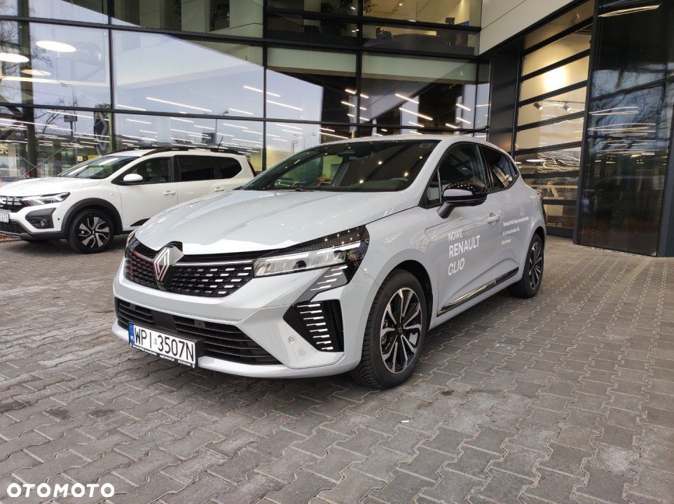 Renault Clio - 11