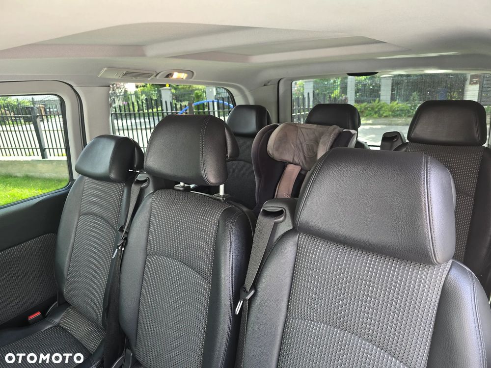 Mercedes-Benz Viano - 12