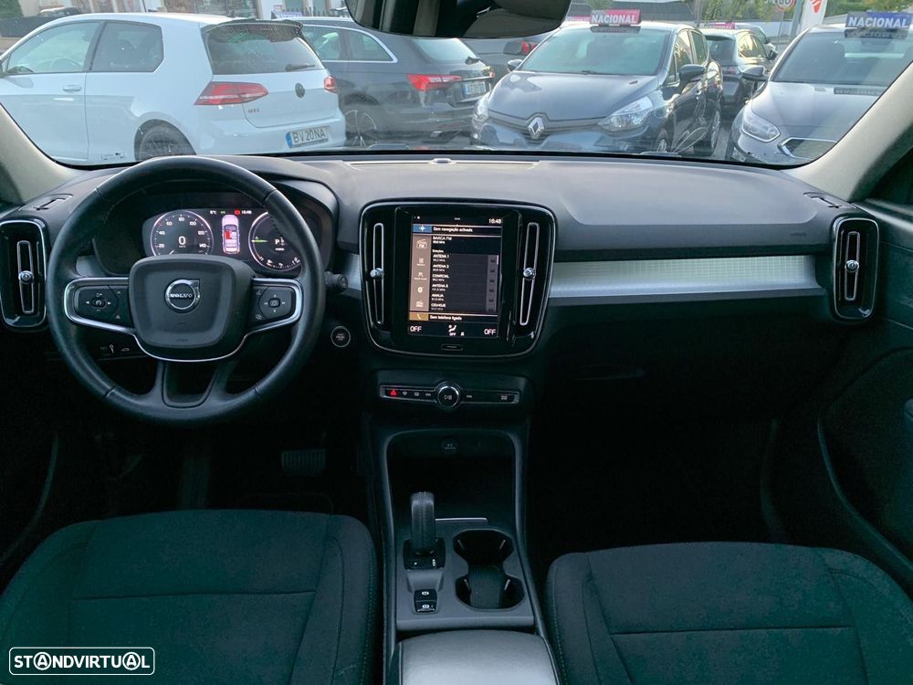 Volvo XC 40 1.5 T5 PHEV Momentum - 17