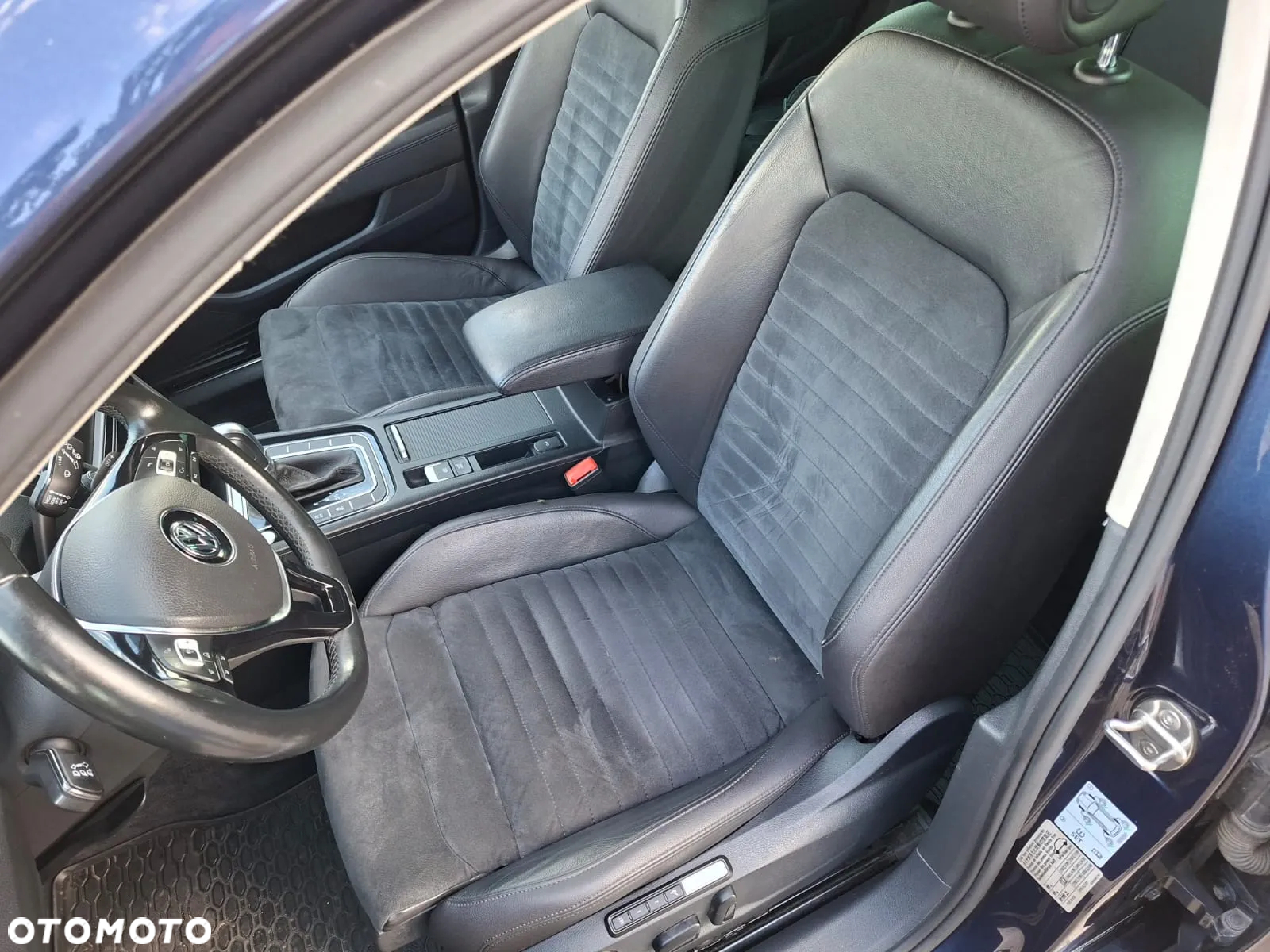 Volkswagen Passat 2.0 TDI BMT Highline DSG - 16