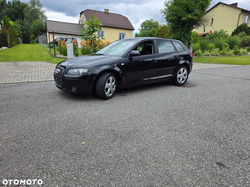 Audi A3 Sportback 2.0 FSI Ambiente - 31
