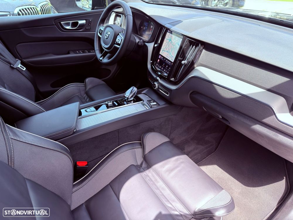 Volvo XC 60 2.0 T6 PHEV Black Edition AWD - 20