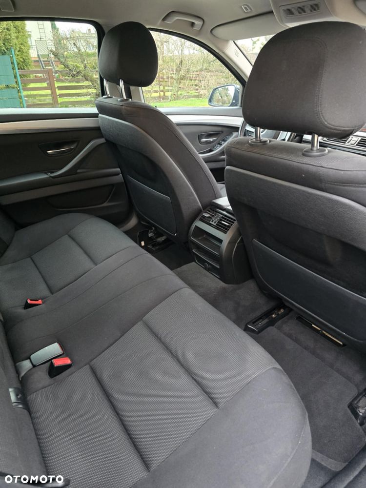 BMW Seria 5 520d - 2