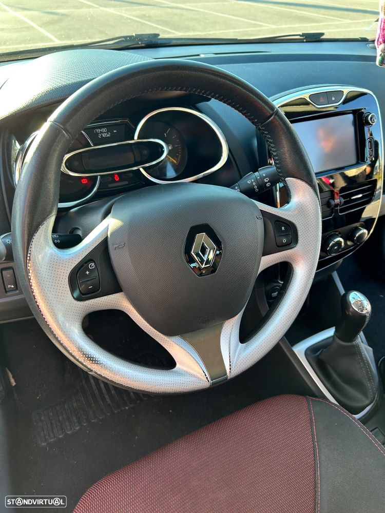 Renault Clio Sport Tourer Energy dCi 90 Start & Stop Experience - 6