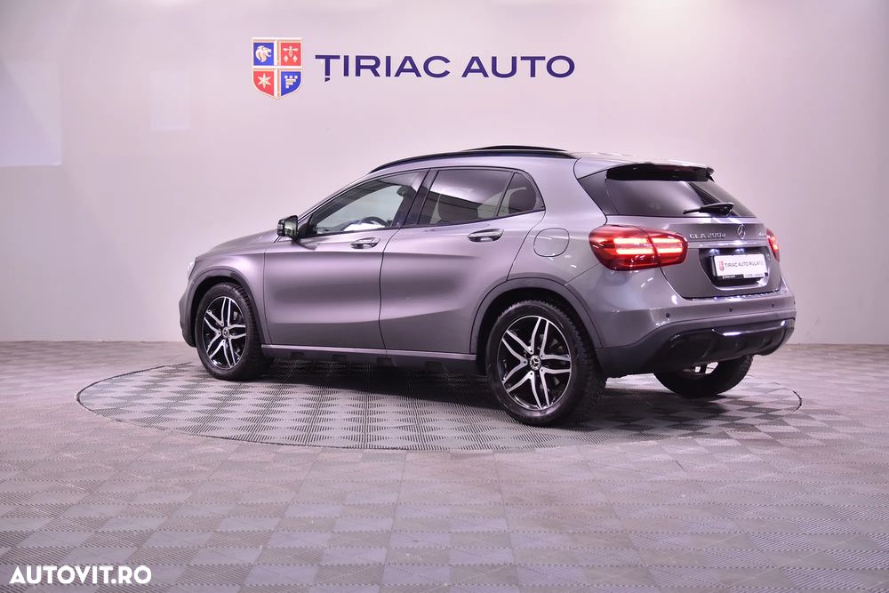 Mercedes-Benz GLA 200 d 4MATIC Aut. - 4