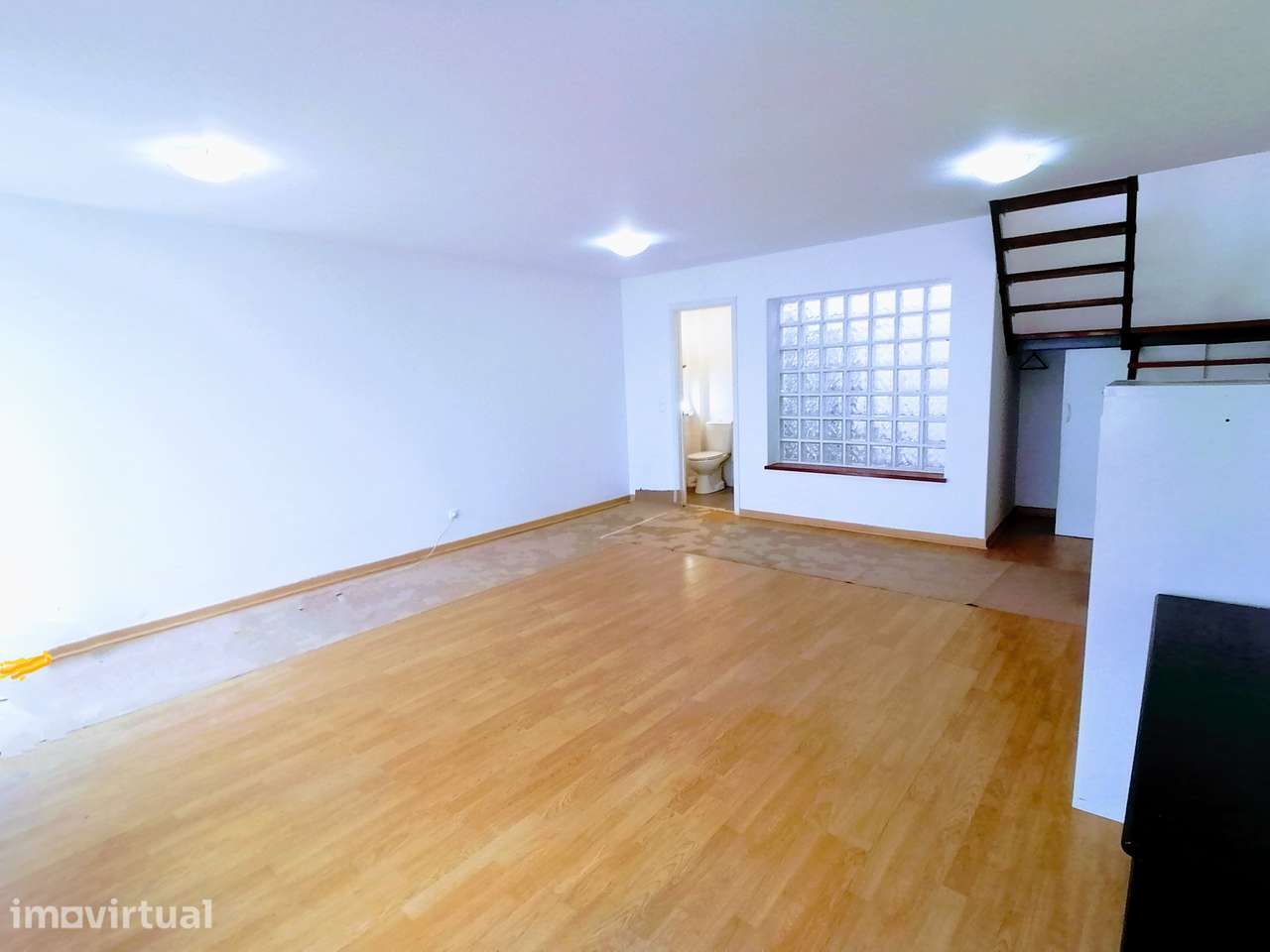 Escritório Duplex em Condomínio Privado - Grande imagem: 4/22