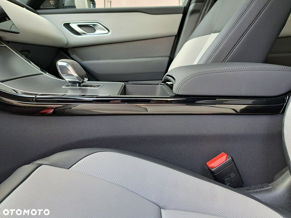 Land Rover Range Rover Velar - 35