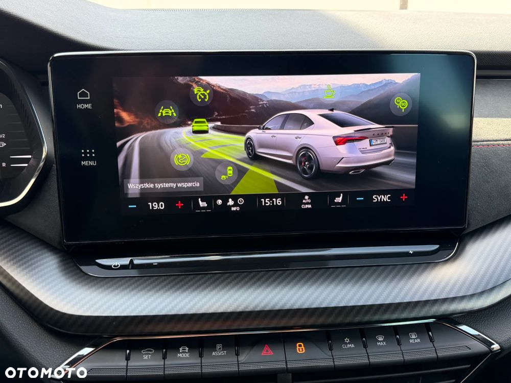 Skoda Octavia 2.0 TSI RS Challenge 245 DSG - 29