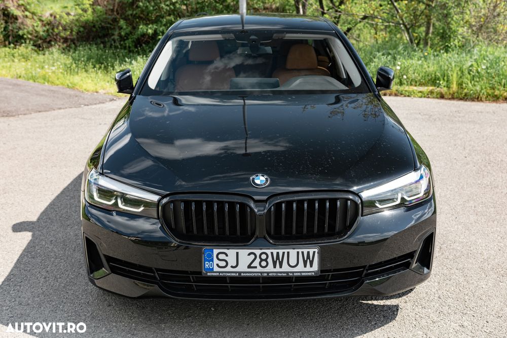 BMW Seria 5 530i xDrive AT MHEV - 6
