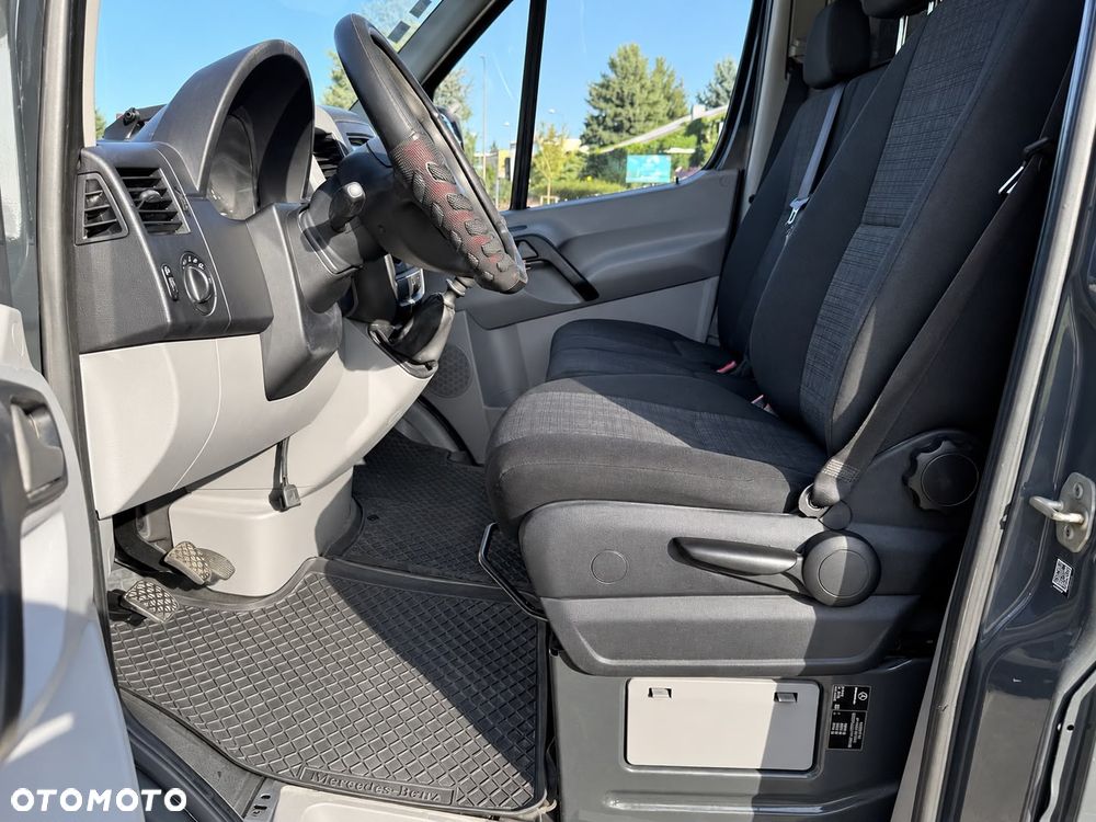 Mercedes-Benz W906 SPRINTER L1H1 - 7