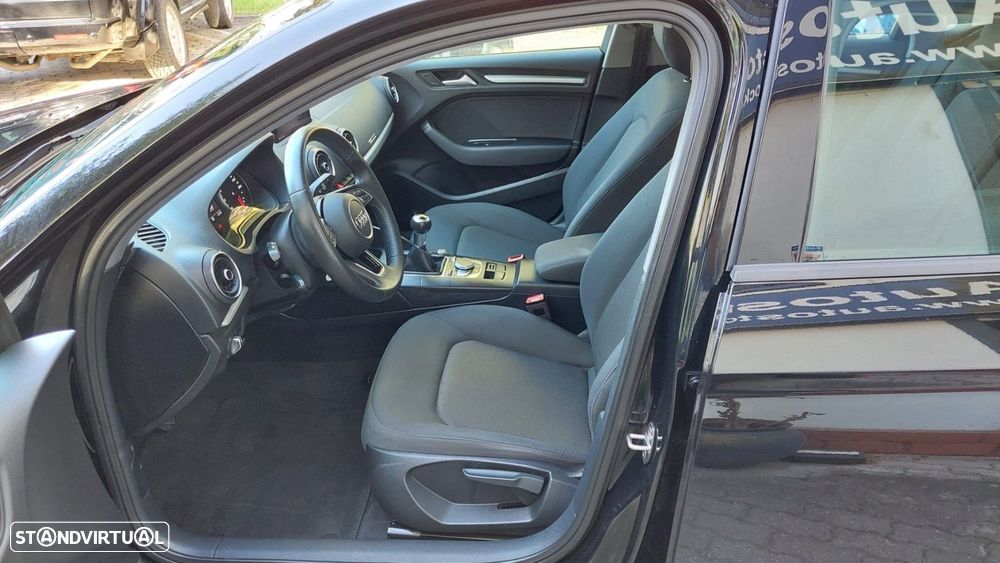 Audi A3 Limousine 30 TDI Design - 10