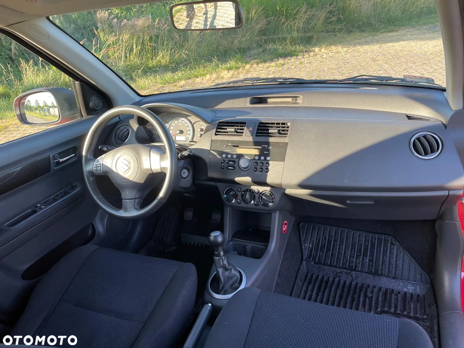 Suzuki Swift - 9