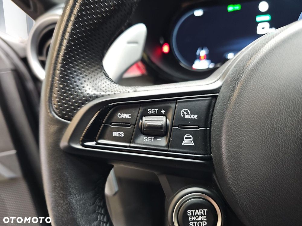 Alfa Romeo Tonale 1.5 T4 GSE mHEV Veloce DCT - 14