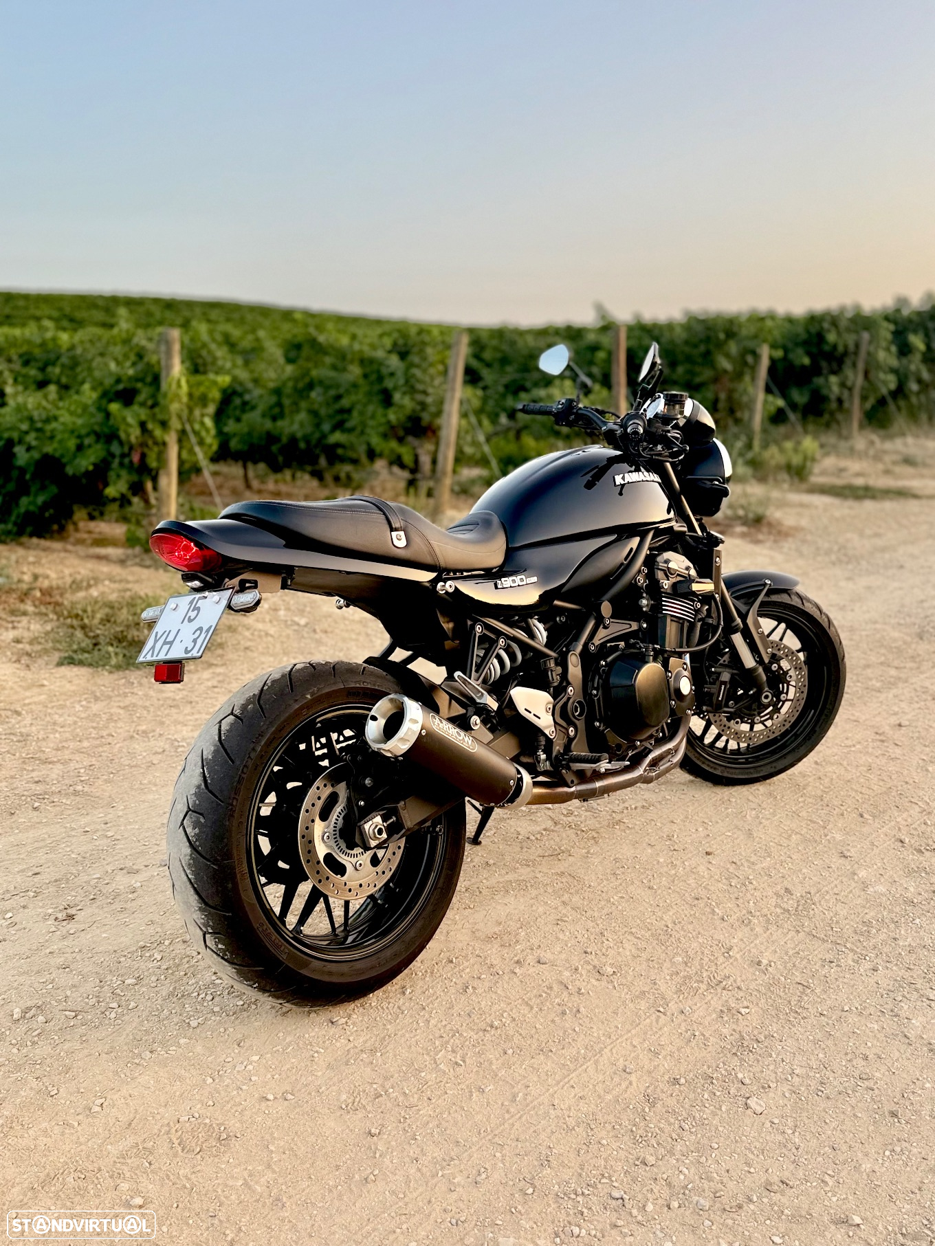 Kawasaki Z 900 rs - 6