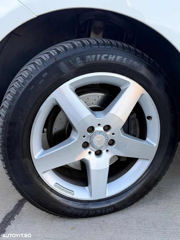 Mercedes-Benz ML - 19