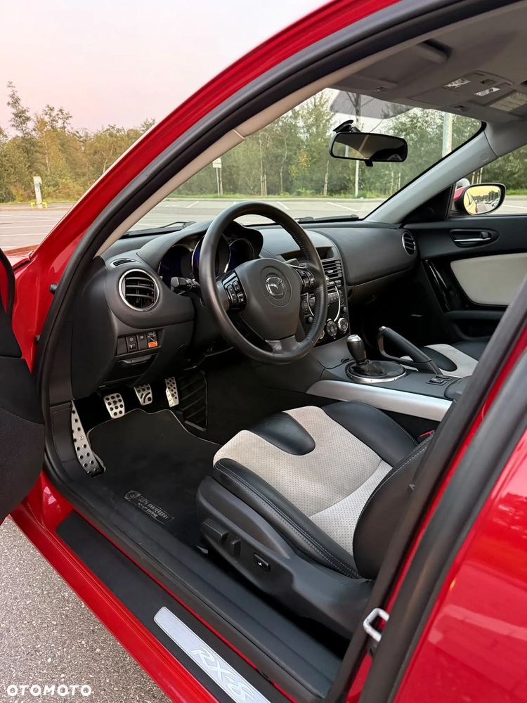 Mazda RX-8 Revolution - 22