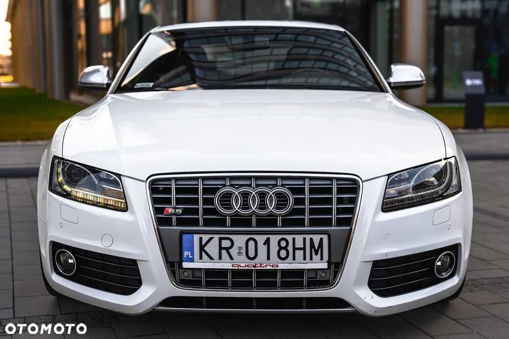 Audi S5 Coupé - 8