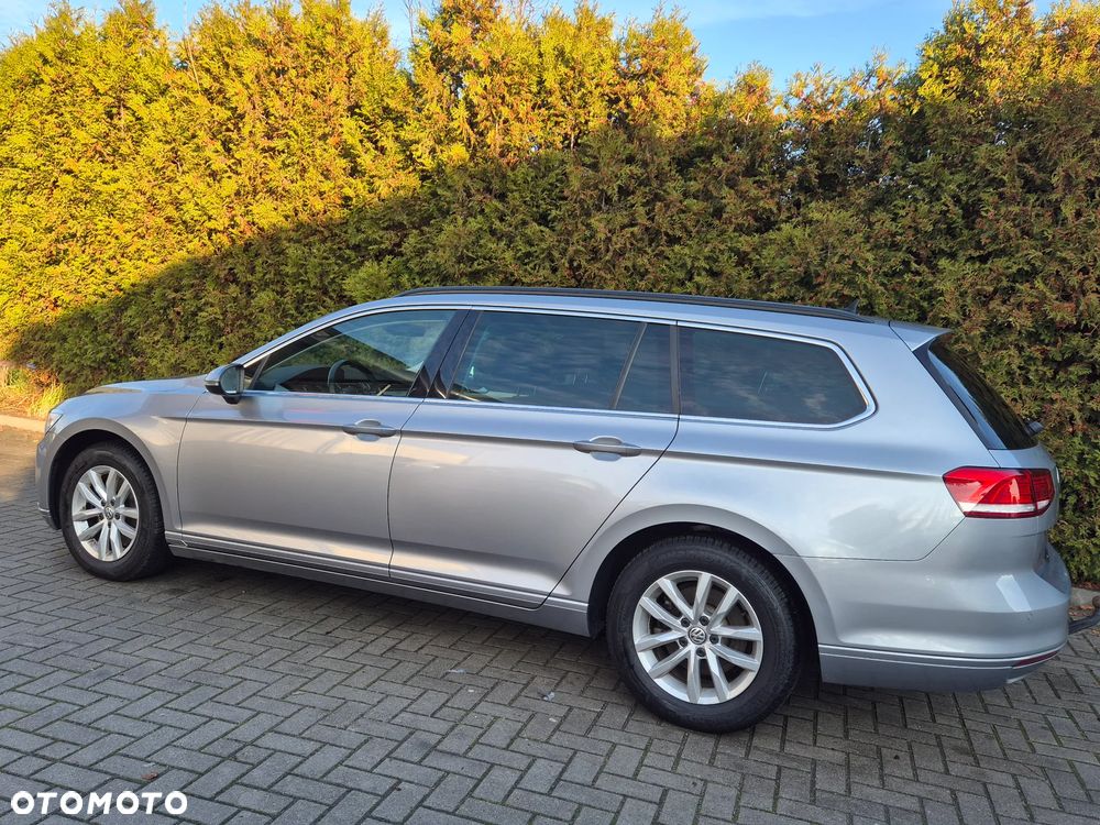Volkswagen Passat - 6