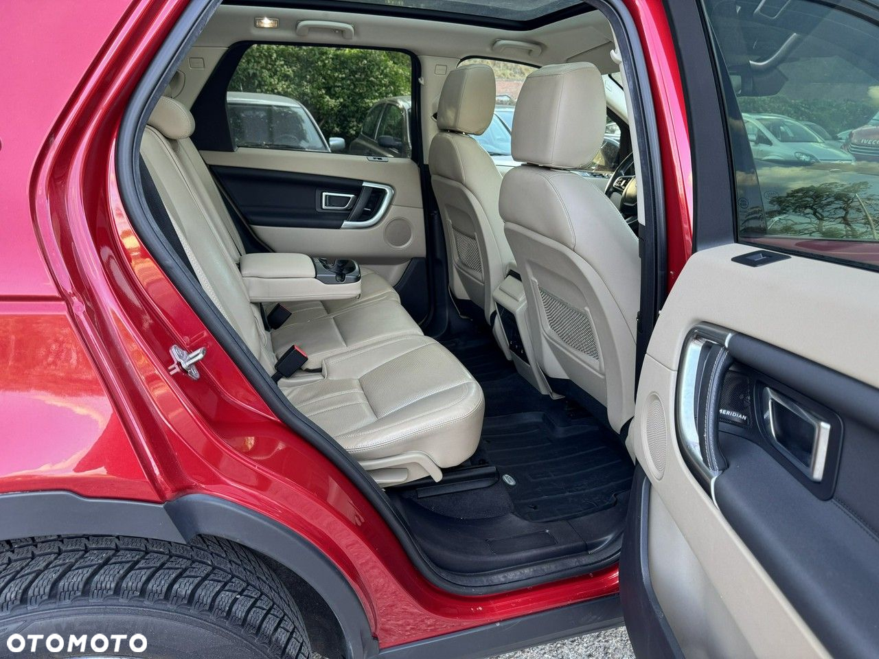 Land Rover Discovery Sport - 17