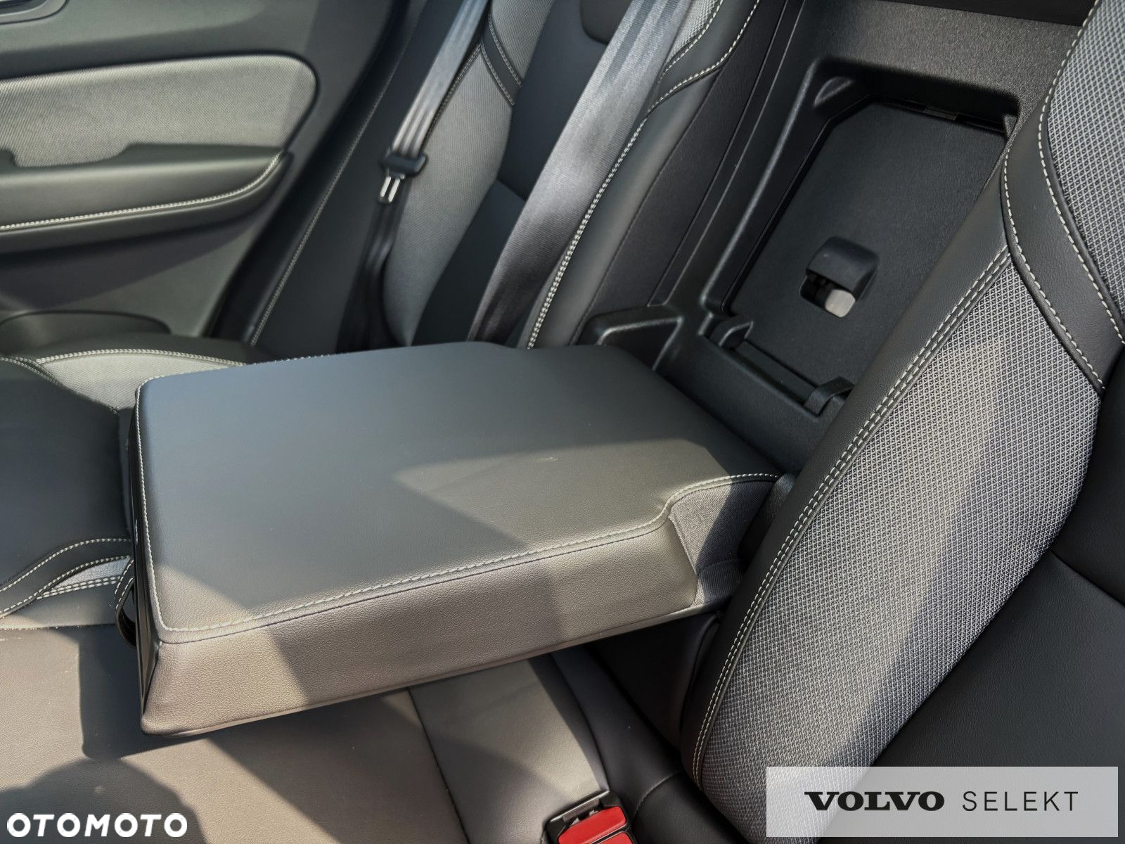 Volvo XC 60 - 33