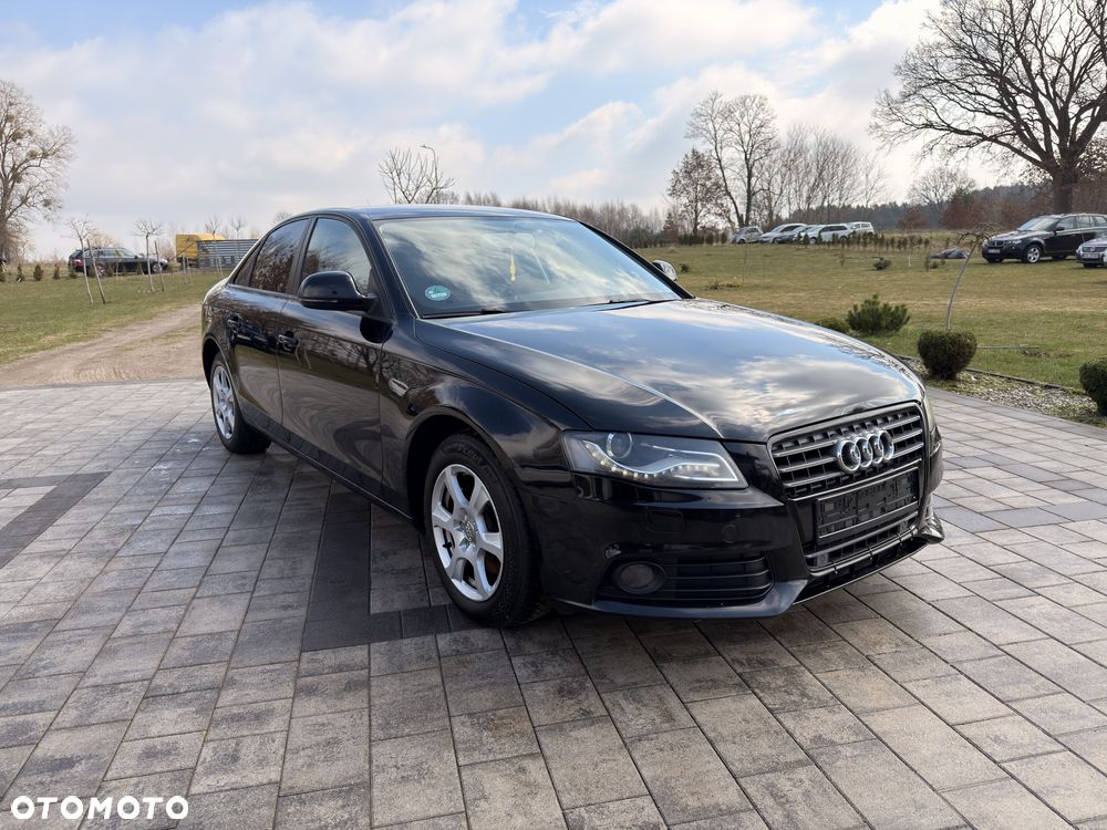 Audi A4 Limousine - 2