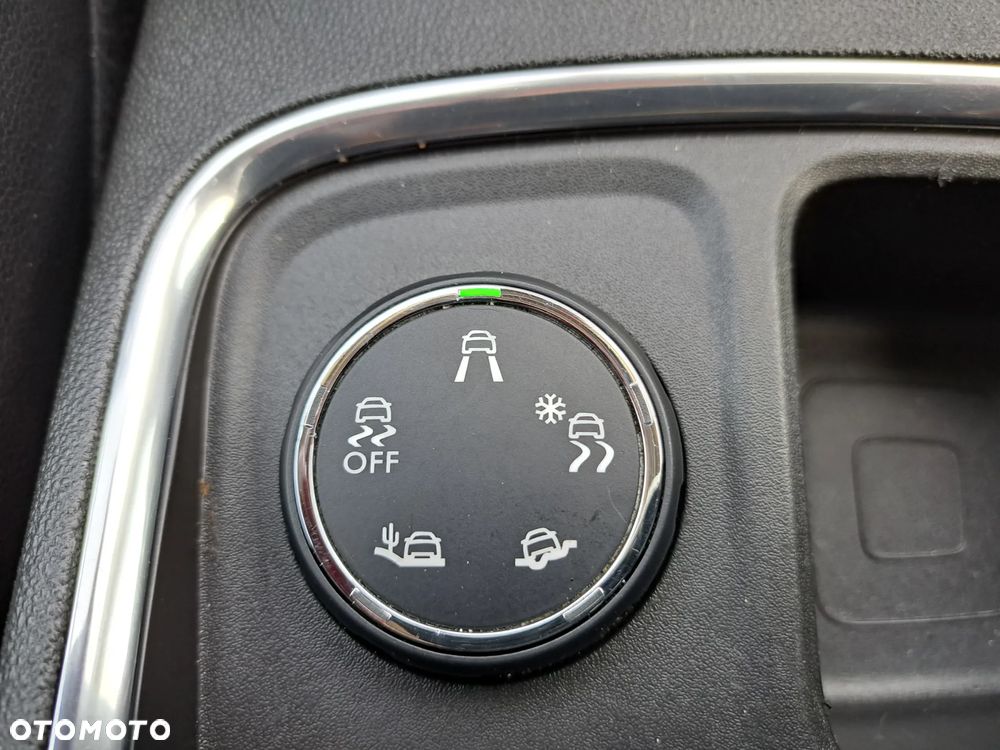 Opel Grandland X - 30