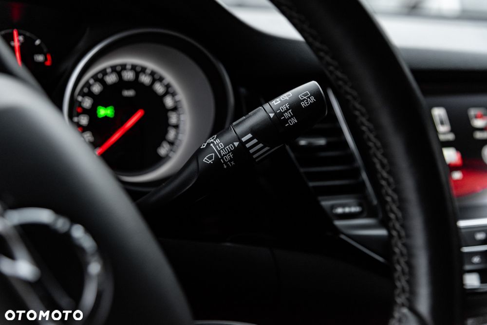 Opel Astra 1.4 Turbo Dynamic - 29