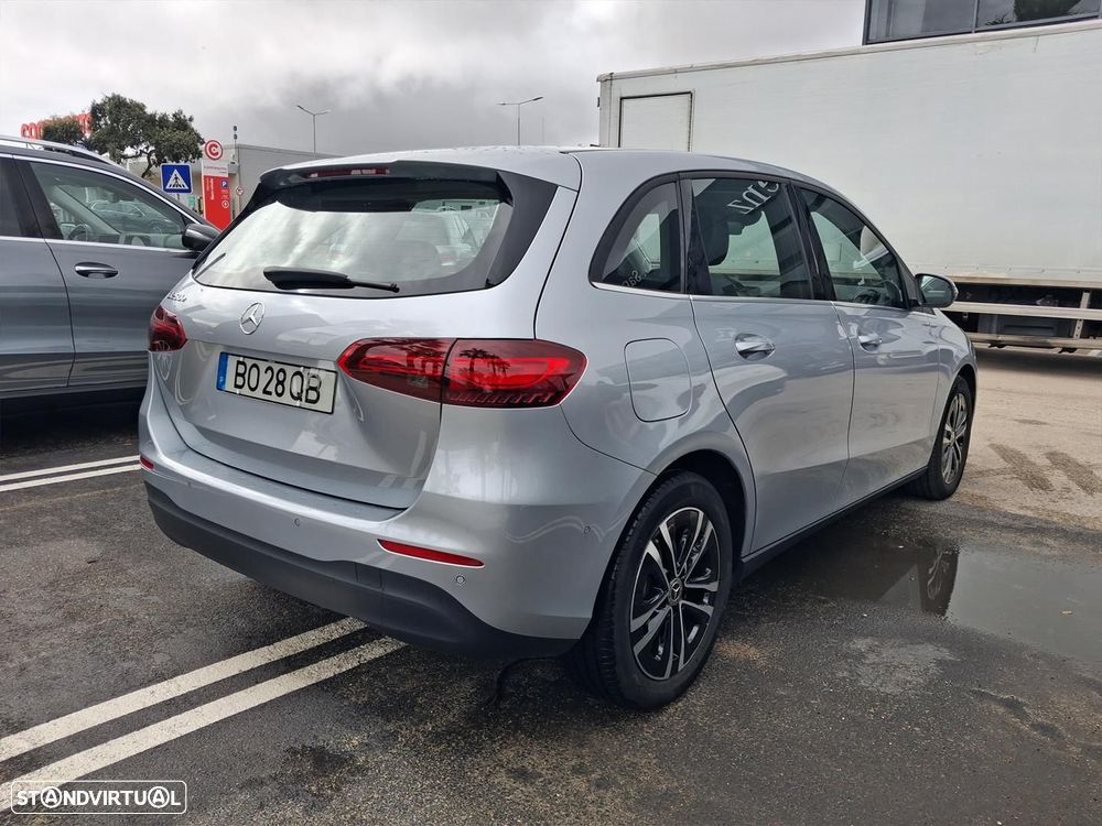 Mercedes-Benz B 250 e - 5