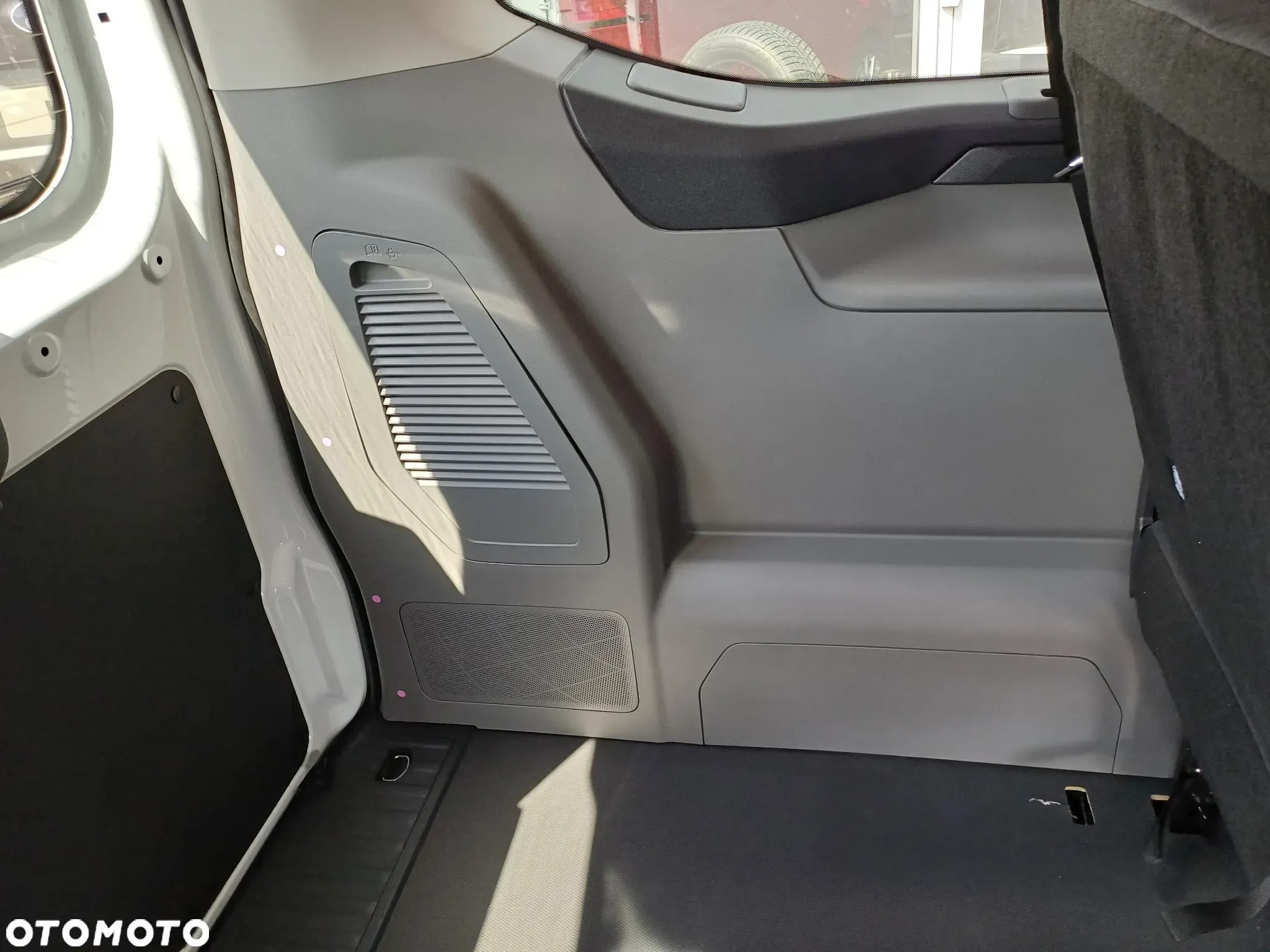 Ford Transit Custom Kombi 2.0 EcoBlue 320 L2H1 Trend M1 - 16