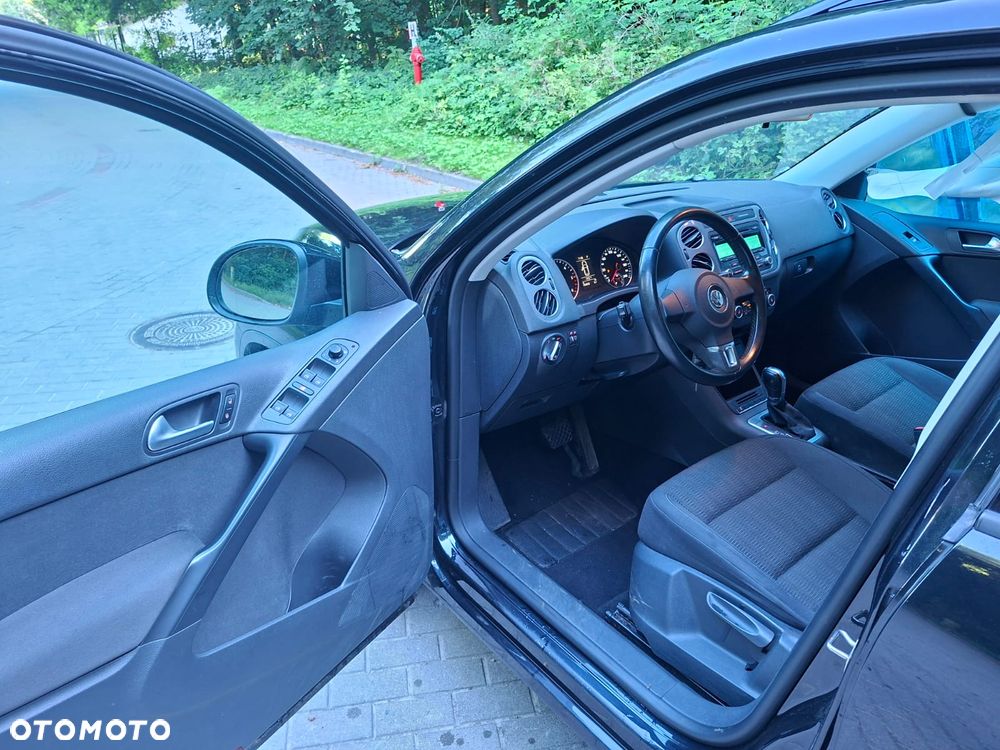 Volkswagen Tiguan - 9