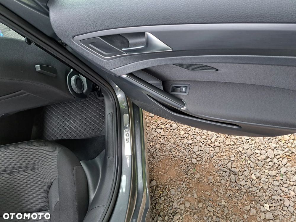 Volkswagen Golf VII 1.6 TDI BMT Highline - 21