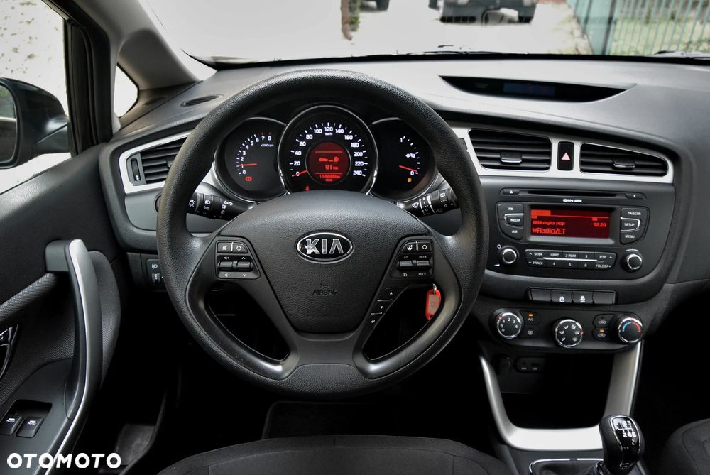 Kia Ceed - 15