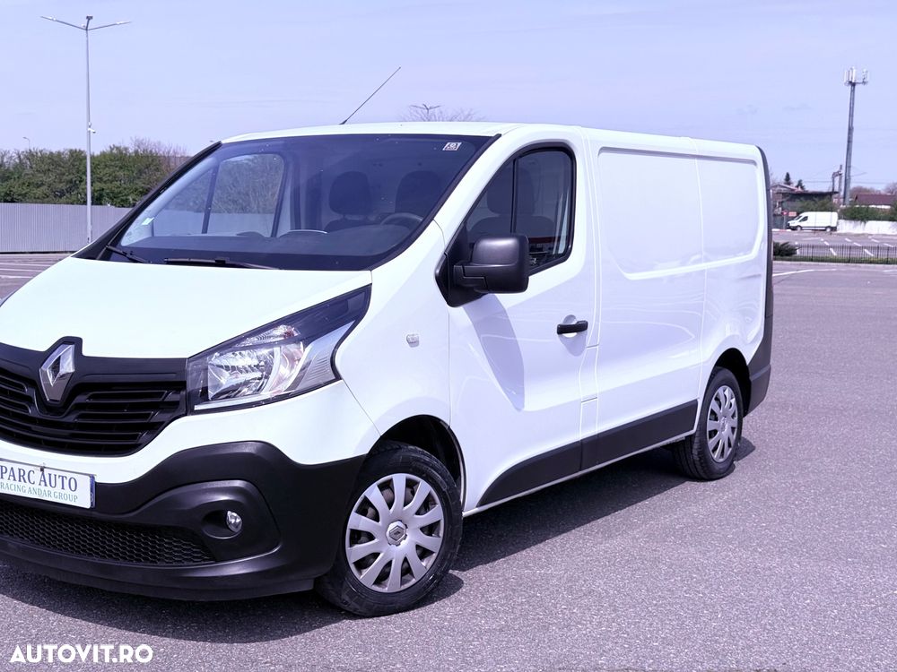 Renault Trafic ENERGY Start & Stop Combi L1H1 Expression - 2