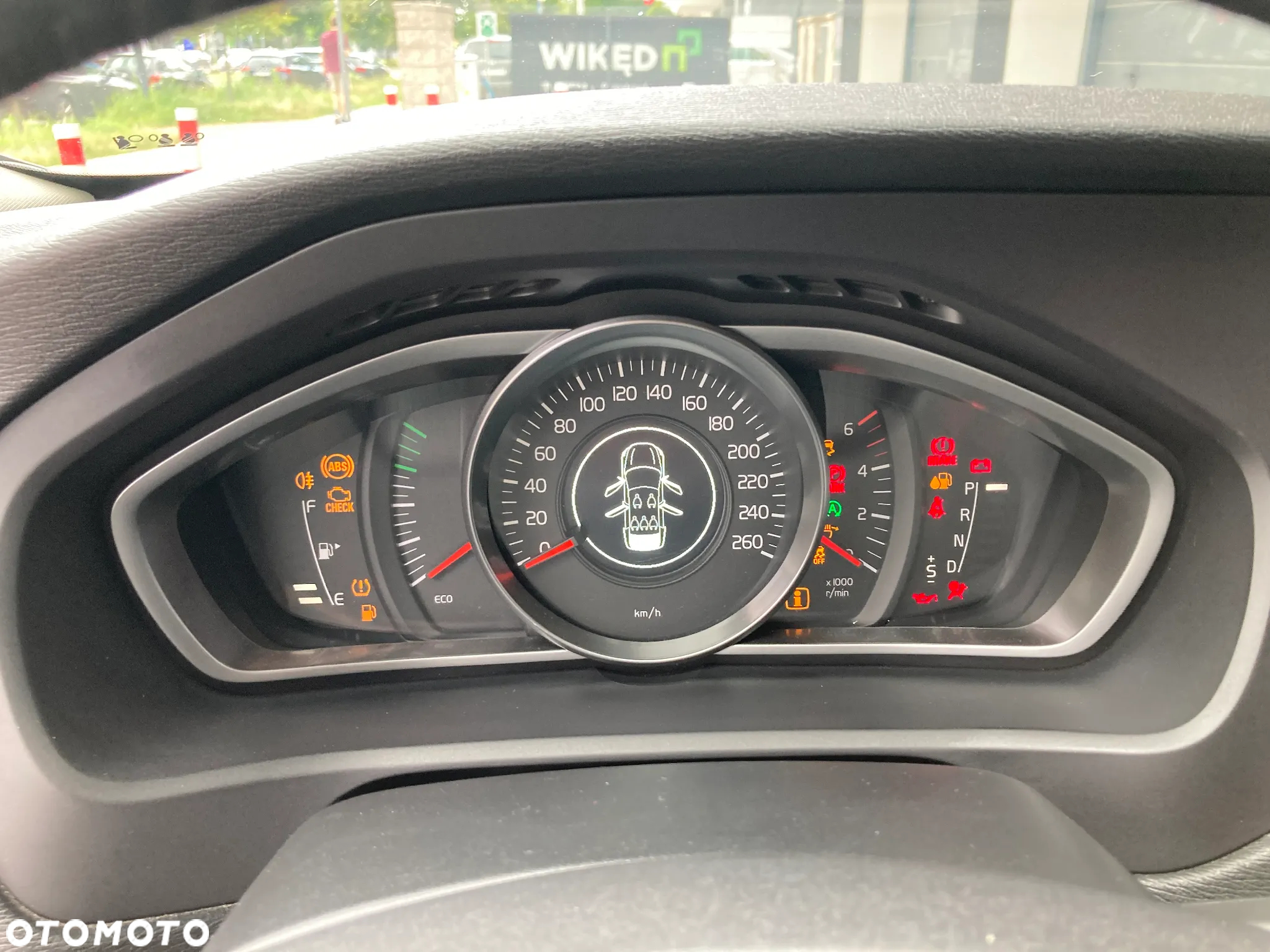 Volvo V40 D2 Geartronic Summum - 22