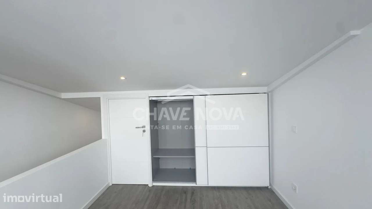 PS - Moradia T1 Mezanine em Oliveira do Douro – Modernidade e Conforto - Grande imagem: 4/17