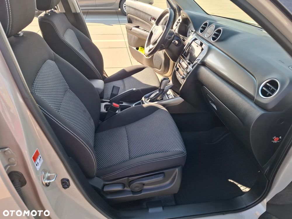 Suzuki Vitara 1.4 Boosterjet SHVS Premium 2WD - 28
