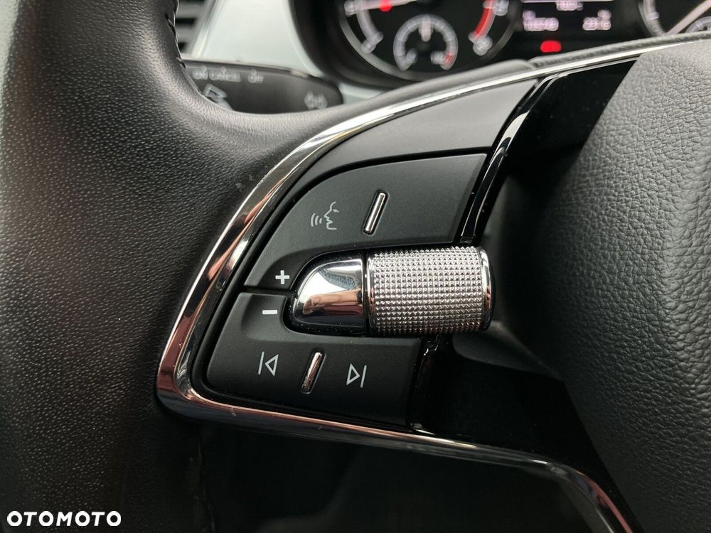 Skoda Fabia 1.0 TSI Ambition - 17