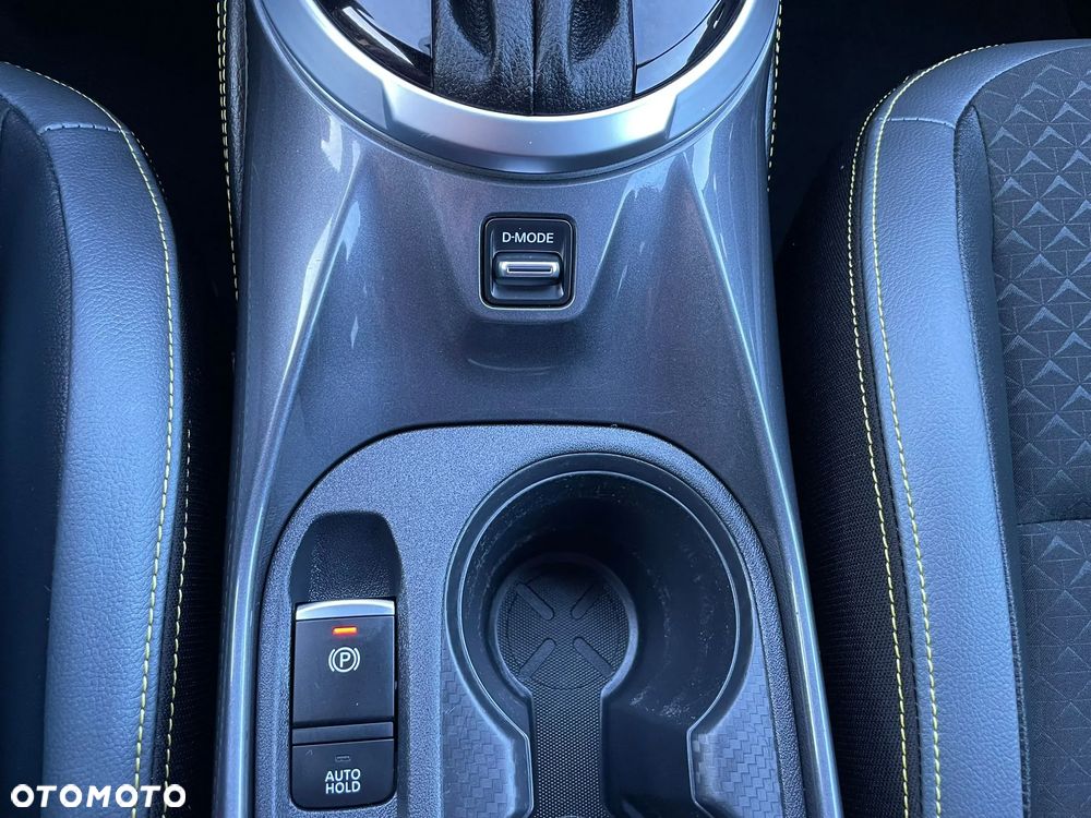 Nissan Juke 1.0 DIG-T DCT Kiiro - 18